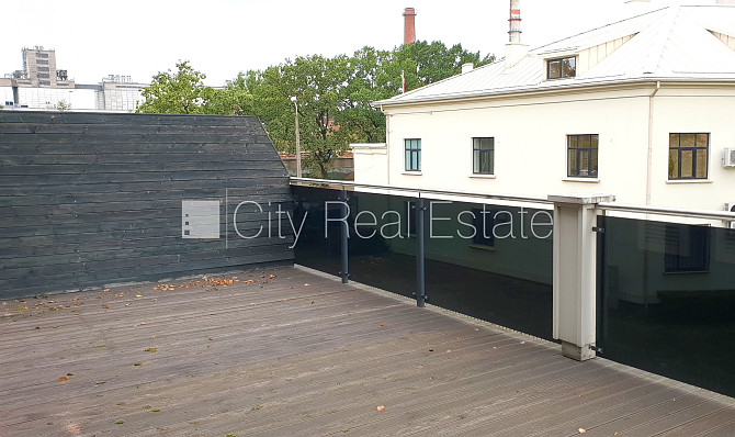 Jaunceltne, labiekārtots apzaļumots pagalms, slēgts pagalms, apzaļumota teritorija ar jaunu Jūrmala - foto 6