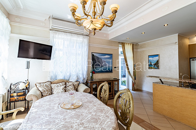 Благоустроенная озеленённая территория, территория обнесена забором, места для Юрмала - изображение 6