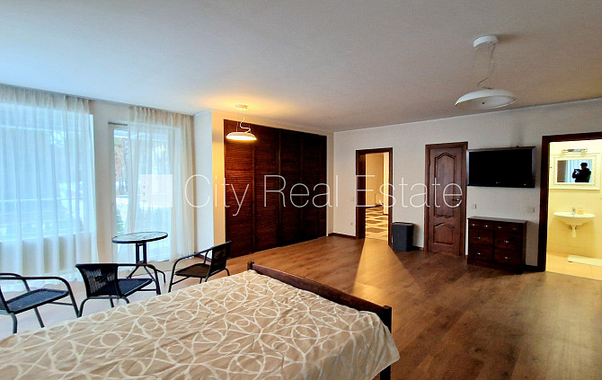 Privātmāja, labiekārtota apzaļumota teritorija 1800 m2, iežogota teritorija, teritorijas Jūrmala - foto 14