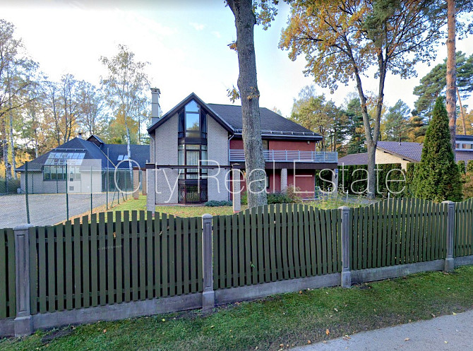 Zeme īpašumā, privātmāja, labiekārtota apzaļumota teritorija 1910 m2, garāža divām Rīga - foto 4