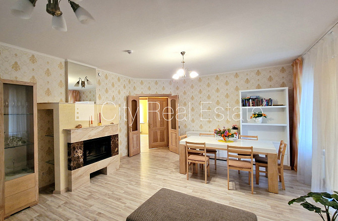 Privātmāja, jaunceltne, labiekārtota apzaļumota teritorija 3557 m2, teritorijas iebrauktuves Jūrmala - foto 11