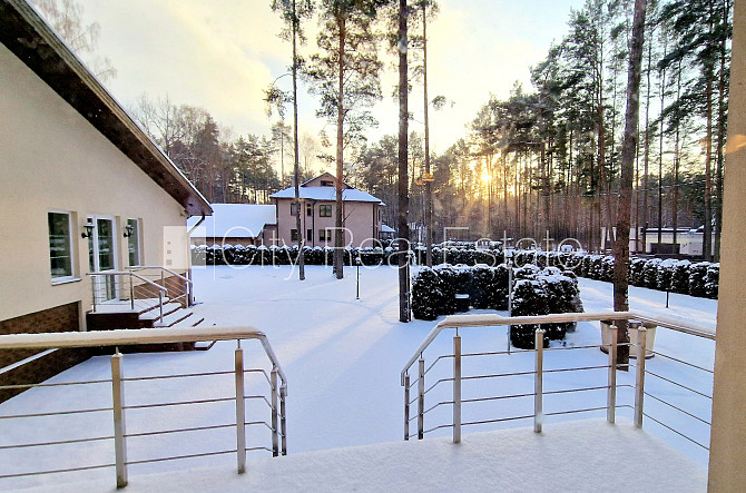 Privātmāja, jaunceltne, labiekārtota apzaļumota teritorija 3557 m2, teritorijas iebrauktuves Jūrmala - foto 7