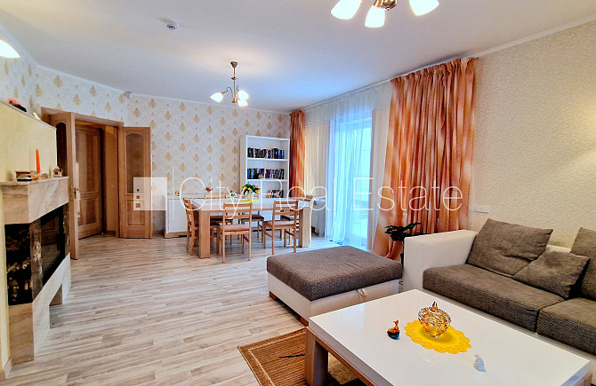 Privātmāja, jaunceltne, labiekārtota apzaļumota teritorija 3557 m2, teritorijas iebrauktuves Jūrmala - foto 10