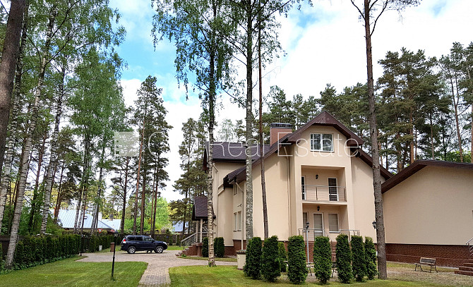 Privātmāja, jaunceltne, labiekārtota apzaļumota teritorija 3557 m2, teritorijas iebrauktuves Jūrmala - foto 1