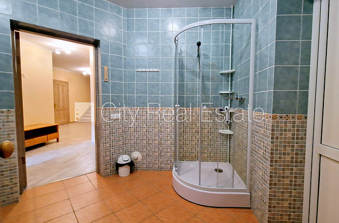 Privātmāja, jaunceltne, labiekārtota apzaļumota teritorija 3557 m2, teritorijas iebrauktuves Jūrmala - foto 20