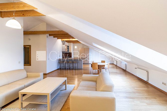 Проект - Kalpaka Residence, фасадный дом, вход с улицы, мансарда, лифт, балкон, количество Рига - изображение 4