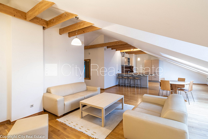 Проект - Kalpaka Residence, фасадный дом, вход с улицы, мансарда, лифт, балкон, количество Рига - изображение 1