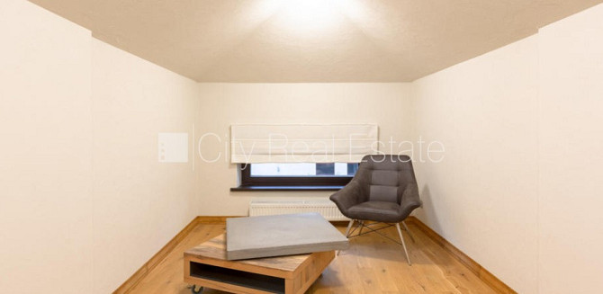 Privātmāja, labiekārtota apzaļumota teritorija, iežogota teritorija, vieta vairākām Rīga - foto 9