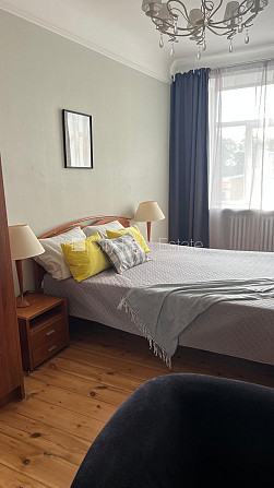 Фасадный дом, реновированный дом, закрытый двор, вход с улицы и со двора, Рига - изображение 4