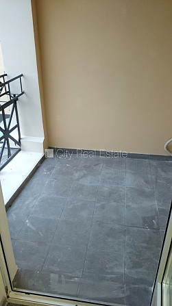 Fasādes māja, renovēta māja, viena kvadrātmetra apsaimniekošanas maksa mēnesī  1.5 EUR, ir Rīga - foto 5