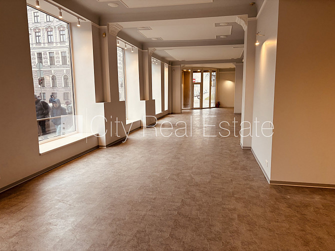 Fasādes māja, slēgts pagalms, apkure-gaisa siltumsūknis, boilers karstajam ūdenim, gaisa Rīga - foto 19