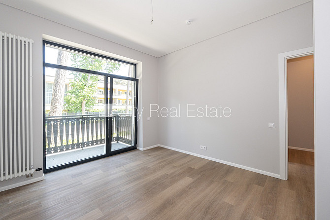 Jaunceltne, labiekārtota apzaļumota teritorija, bruģēts piebraucamais ceļš, teritorijas Jūrmala - foto 8