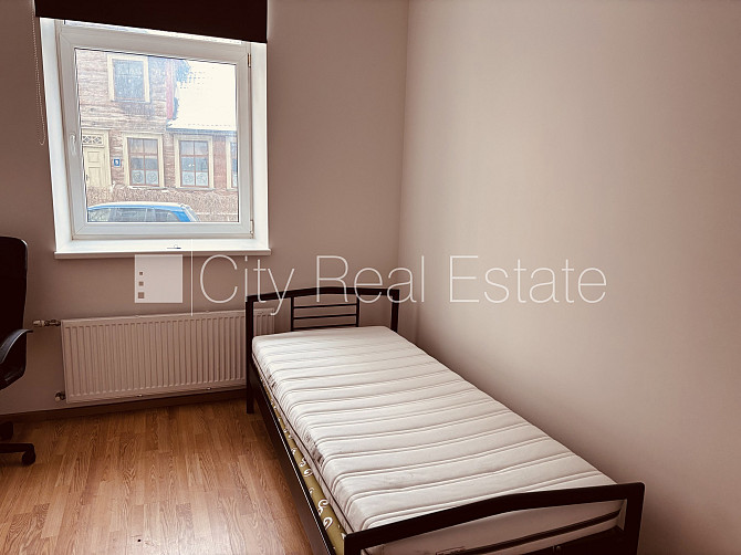 Фасадный дом, энергоэффективный дом, благоустроенная озеленённая территория, Рига - изображение 2