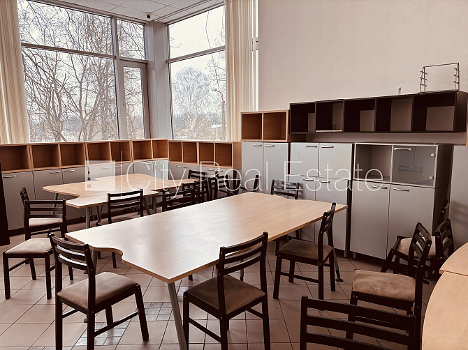 Фасадный дом, энергоэффективный дом, благоустроенная озеленённая территория, Рига - изображение 12