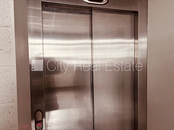 Фасадный дом, энергоэффективный дом, благоустроенная озеленённая территория, Рига - изображение 14