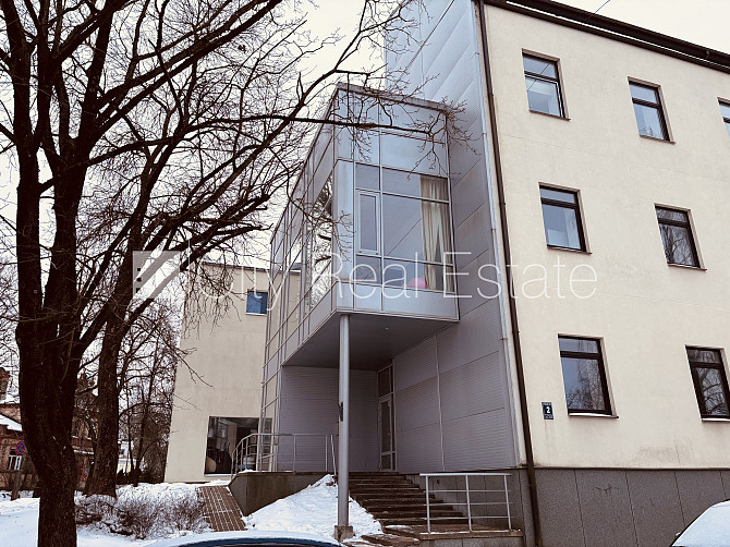 Фасадный дом, энергоэффективный дом, благоустроенная озеленённая территория, Рига - изображение 16