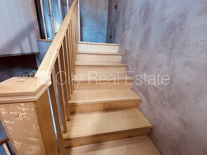 Privātmāja, labiekārtota apzaļumota teritorija, slēgta teritorija, bezmaksas stāvvieta Rīga - foto 20