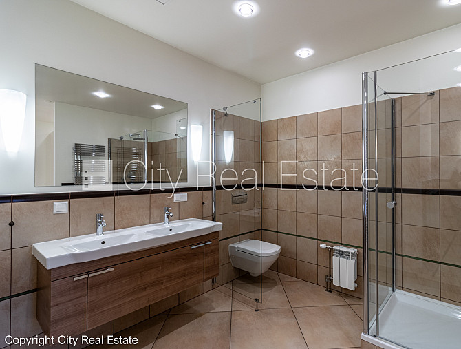 Земля в собственности, новостройка, фасадный дом, количество квартир в здании 11 Рига - изображение 10