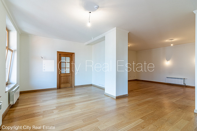 Земля в собственности, новостройка, фасадный дом, количество квартир в здании 11 Рига - изображение 2