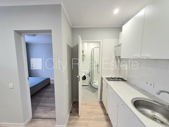 Здание во дворе, закрытый двор, возможность аренды парковки, вход со двора, Рига - изображение 8