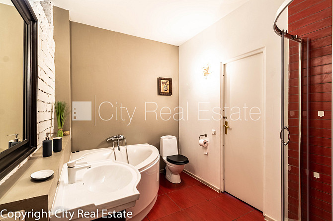 Фасадный дом, реновированный дом, закрытый двор, возможность аренды парковки, Рига - изображение 14