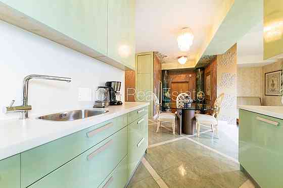 Проект - Centra Nams (Центра Намс), новостройка, фасадный дом, благоустроенная Рига