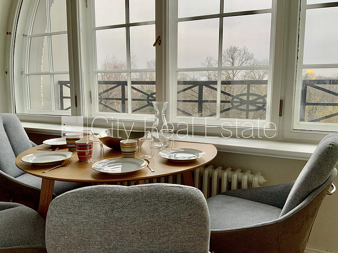 Фасадный дом, реновированный дом, благоустроенная озеленённая территория, Рига - изображение 2