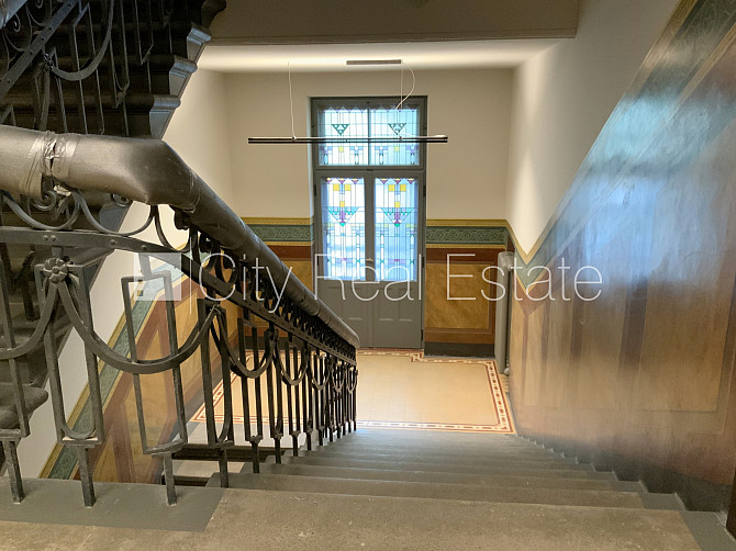 Фасадный дом, реновированный дом, благоустроенная озеленённая территория, Рига - изображение 16