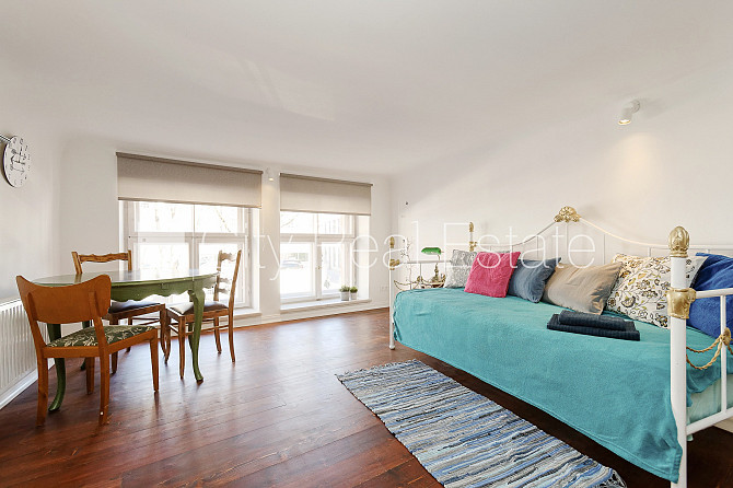 Фасадный дом, вход с улицы, количество спален 4 шт., изолированные комнаты 4 шт., Рига - изображение 16