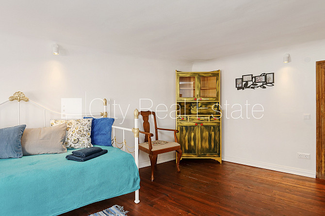 Фасадный дом, вход с улицы, количество спален 4 шт., изолированные комнаты 4 шт., Рига - изображение 15