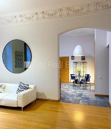 Фасадный дом, реновированный дом, благоустроенная озеленённая территория, Рига - изображение 7