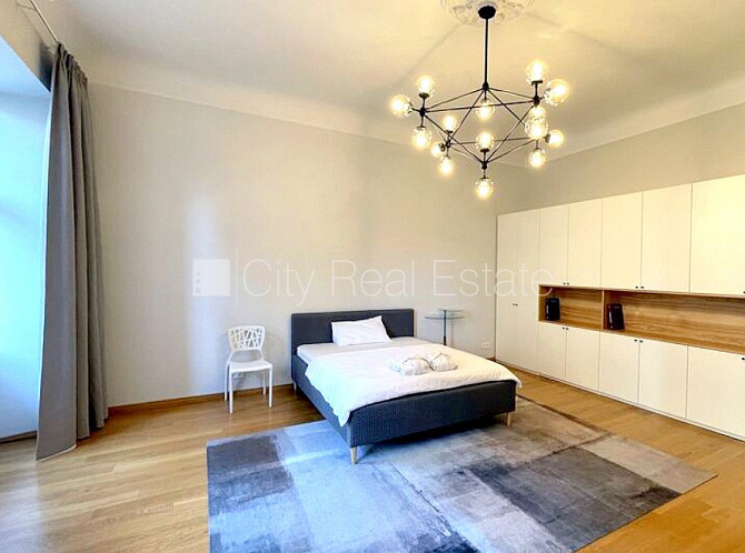 Фасадный дом, реновированный дом, благоустроенная озеленённая территория, Рига - изображение 15