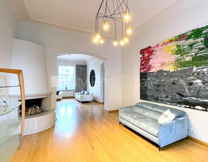 Фасадный дом, реновированный дом, благоустроенная озеленённая территория, Рига - изображение 13