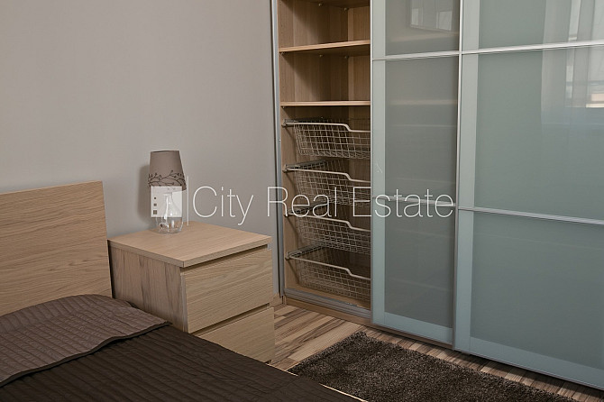 Фасадный дом, реновированный дом, закрытый двор, лестничная клетка после Рига - изображение 8