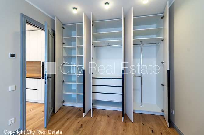 Новостройка, дом во дворе, благоустроенный озеленённый двор, возможность аренды Рига - изображение 9