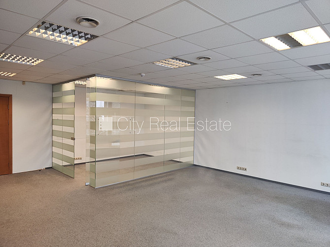 Projekts - Ģertrūdes 66, fasādes māja, ieeja no ielas, ir lifts, lodžija, istabas izolētas, Rīga - foto 3