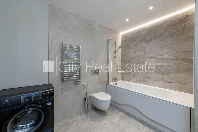 Новостройка, здание во дворе, энергоэффективный дом, вход со двора, полуподвал, Рига - изображение 13