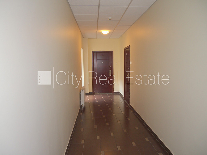 Новостройка, фасадный дом, энергоэффективный дом, вход со двора, лифт, балкон, две Рига - изображение 16