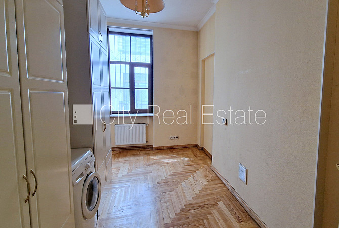 Земля в собственности, фасадный дом, реновированный дом, поменянное покрытие Рига - изображение 19