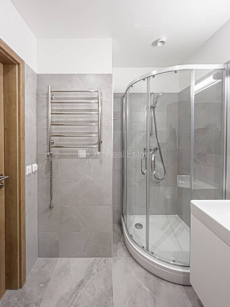 Эта квартира сдается в аренду посуточно (краткосрочная аренда), стоимость аренды Рига - изображение 18