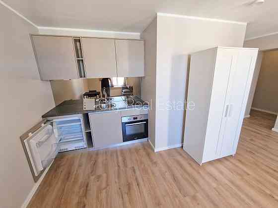 Эта квартира сдается в аренду посуточно (краткосрочная аренда), стоимость аренды Рига