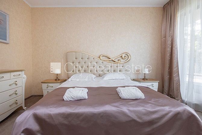 Фасадный дом, реставрированный дом, закрытый двор, лифт, лестничная клетка после Рига - изображение 12