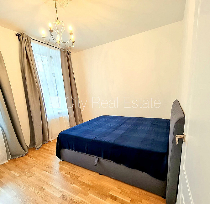 Fasādes māja, renovēta māja, labiekārtota apzaļumota teritorija, iespēja nomāt Rīga - foto 7