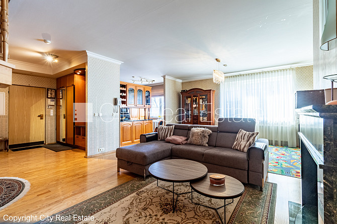 Земля в собственности, поменянное покрытие крыши, благоустроенный озеленённый Рига - изображение 3