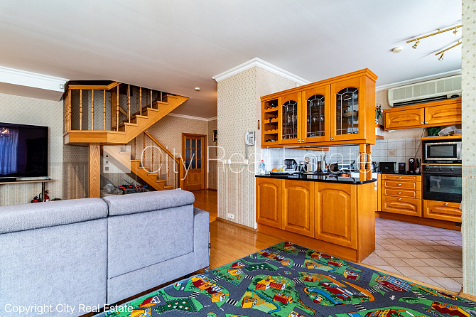 Земля в собственности, поменянное покрытие крыши, благоустроенный озеленённый Рига - изображение 4