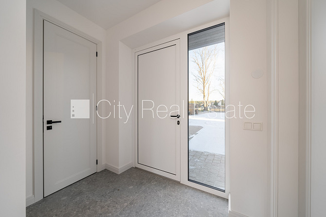 Rindu māja, labiekārtota apzaļumota teritorija, slēgta teritorija, vieta automašīnai, Rīga - foto 7