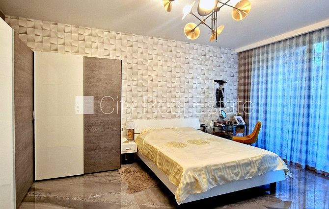 Zeme īpašumā, privātmāja, jaunceltne, labiekārtota apzaļumota teritorija, iežogota Jūrmala - foto 13