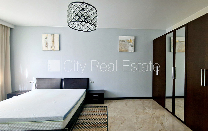 Zeme īpašumā, privātmāja, jaunceltne, labiekārtota apzaļumota teritorija, iežogota Jūrmala - foto 10