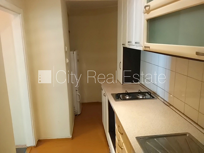 Zeme īpašumā, jaunceltne, monolīta betona sienas, zaļā teritorija, bruģēts piebraucamais Jūrmala - foto 6