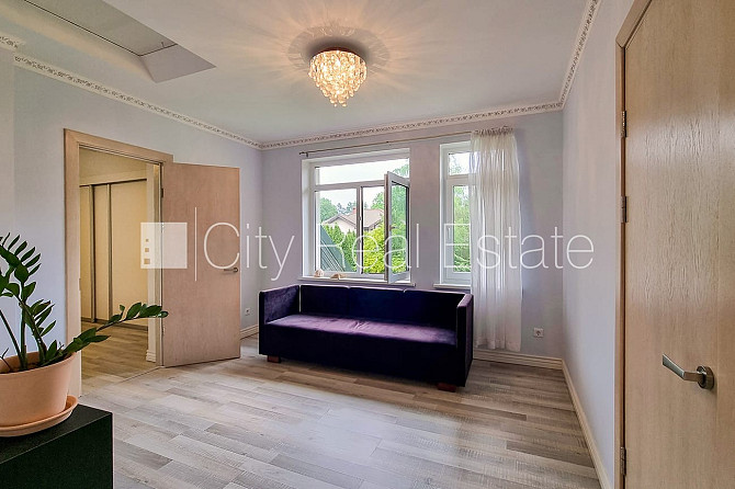 Privātmāja, fasāde ar dekoratīvo apmetumu, labiekārtots apzaļumots pagalms, garāža vienai Jūrmala - foto 20